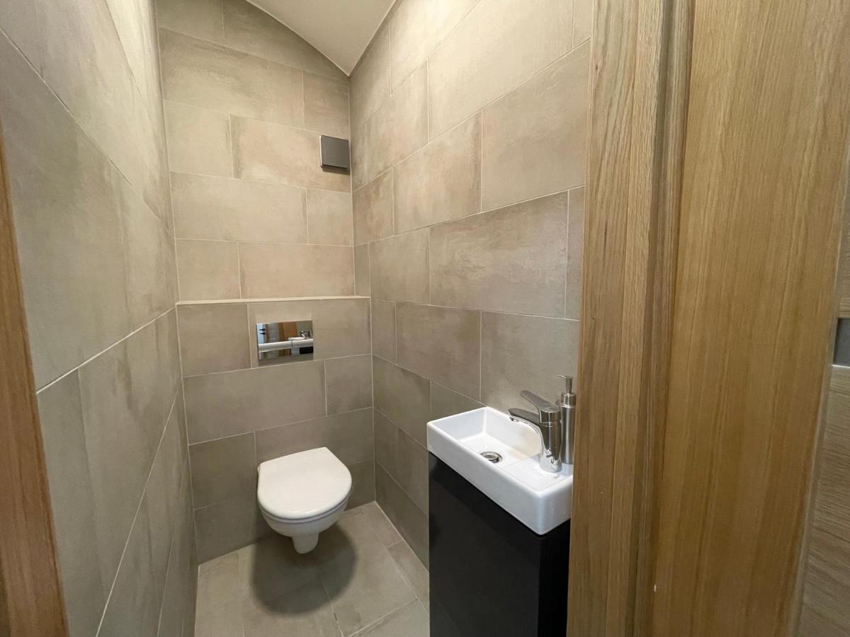 Modern Guest House In City Center I Room 1 VNO Exteriér fotografie